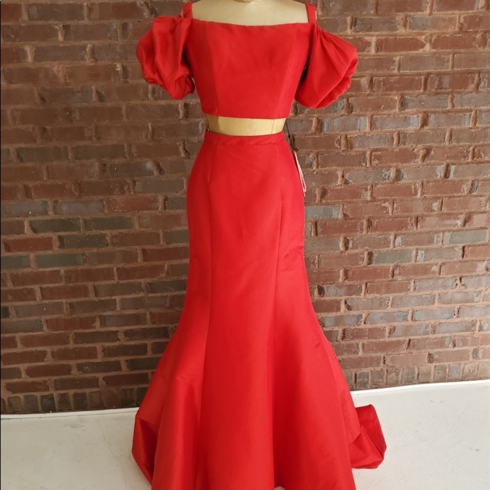 Alyce Paris NWT style #60746 Red sz 10